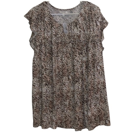 🌹NWT/ MAURICES BEAUTIFUL TOP - Picture 1 of 5